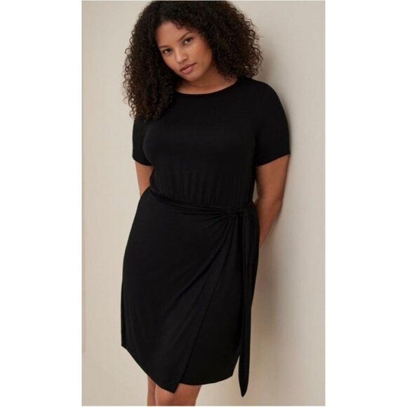 Torrid Wrap Skirt Mini Dress - Super Soft Black Size 1 - Picture 1 of 12